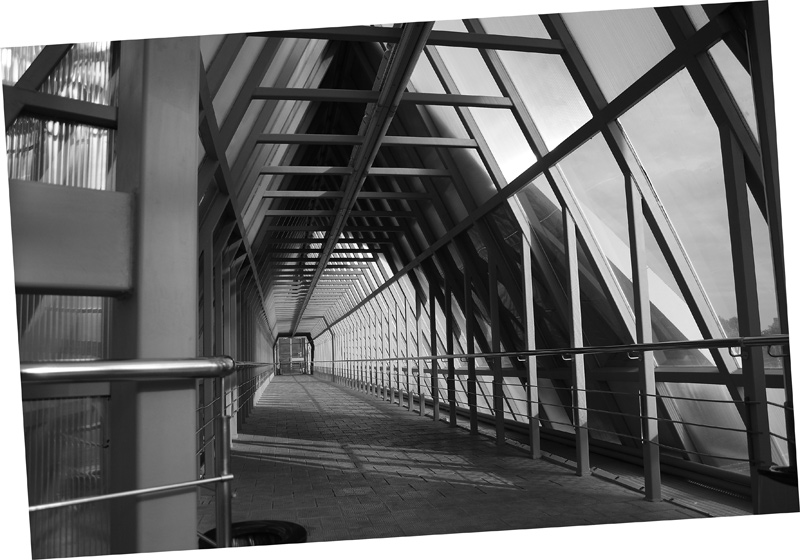 photo "Tunnel" tags: black&white, 