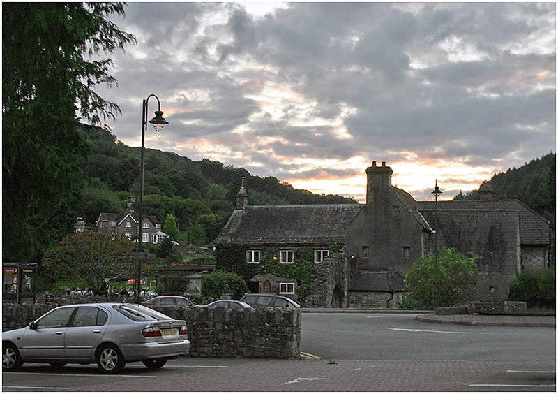 photo "The evening sky of the Wales." tags: architecture, travel, landscape, Europe