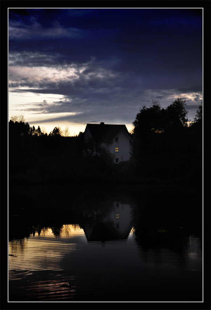 photo "***" tags: landscape, night