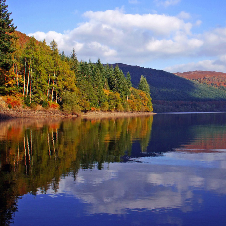 photo "Lake Vyrnwy, North Wales" tags: landscape, autumn