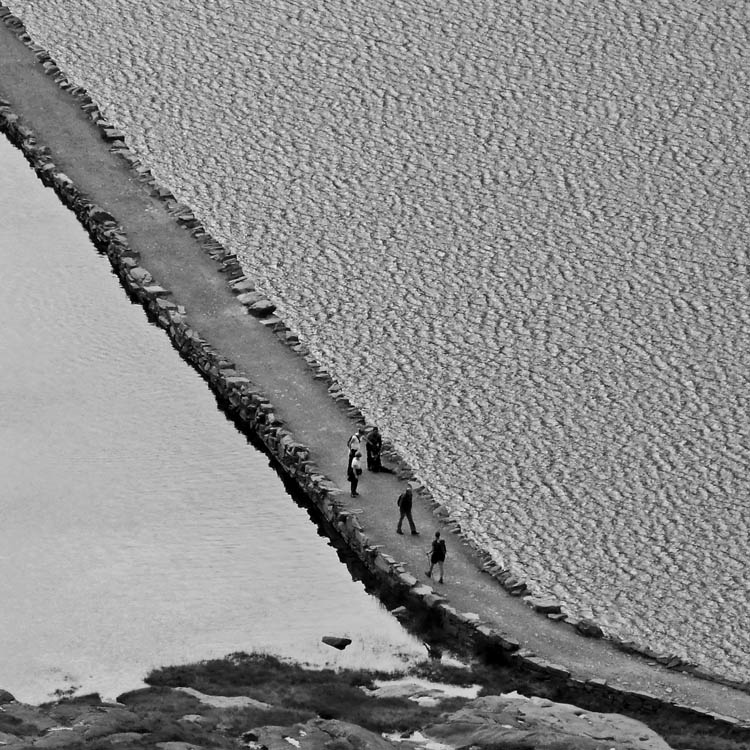 photo "Llyn Llydaw from Snowdon" tags: black&white, landscape, 