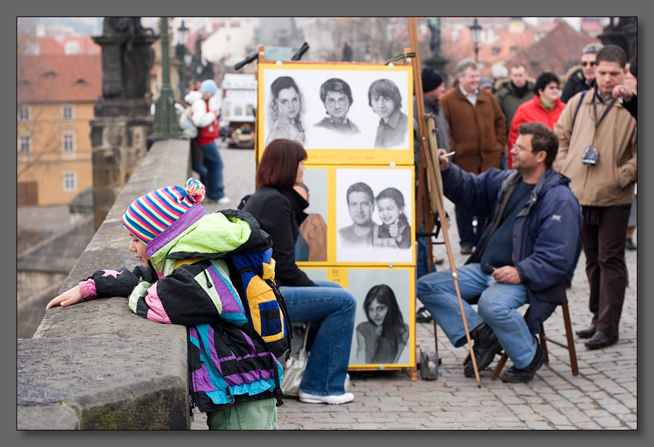 photo "Looking for something" tags: portrait, reporting, children