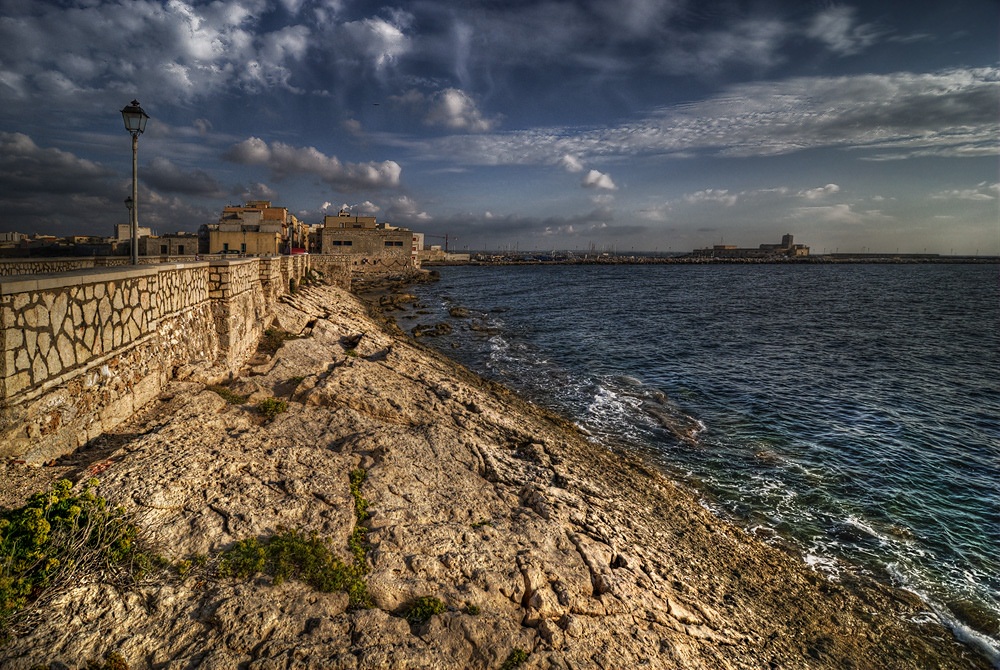 photo "*****" tags: architecture, landscape, water