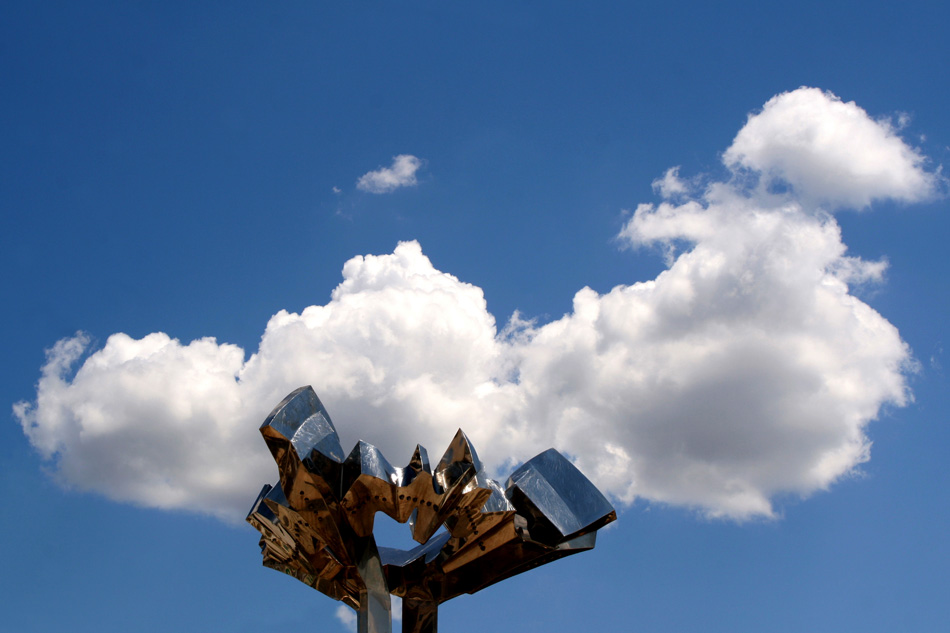 photo "The cup with clouds" tags: landscape, city, clouds