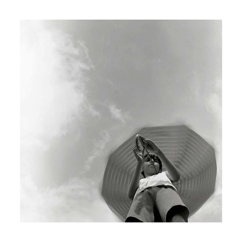 photo "Umbrella VI" tags: black&white, old-time, 