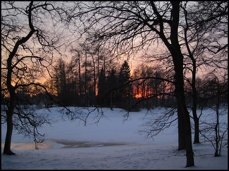 photo "Until the Sun  Goes Out" tags: landscape, sunset, winter