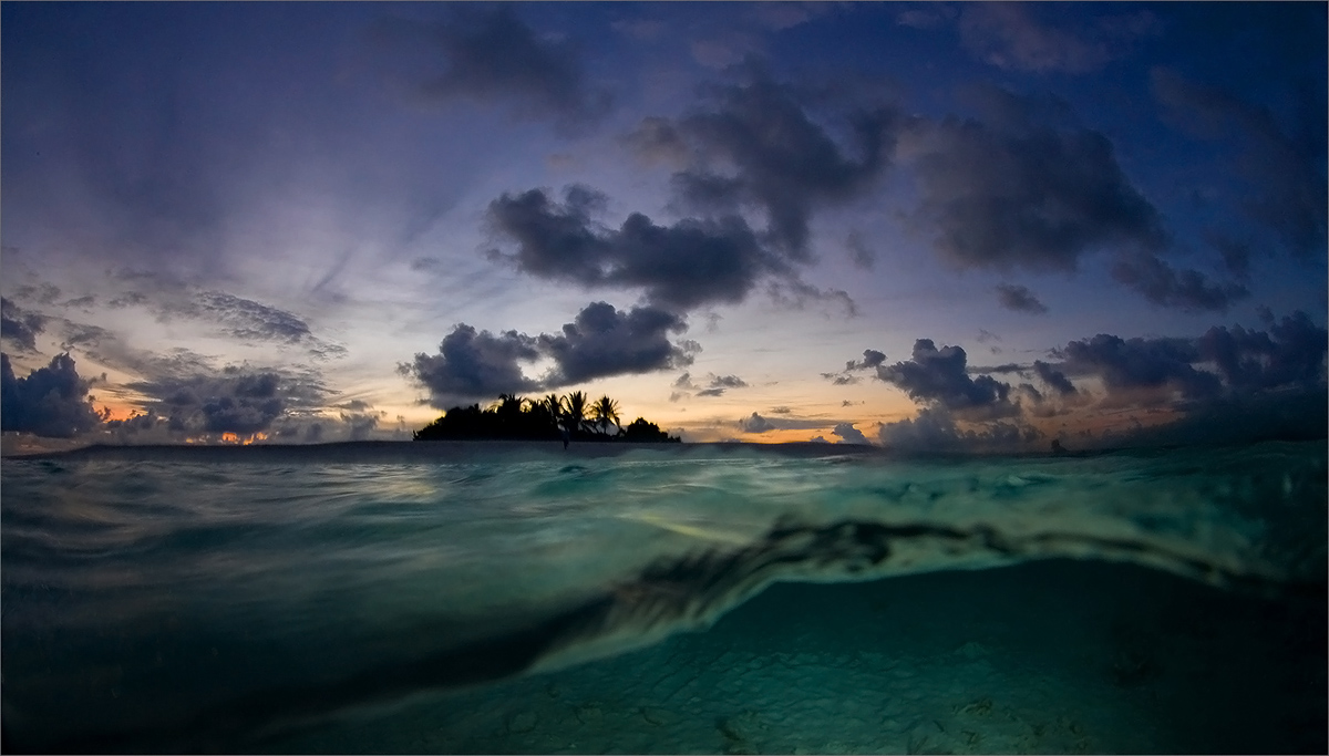 photo "Dawn on the lonely island ..." tags: landscape, sunset, water