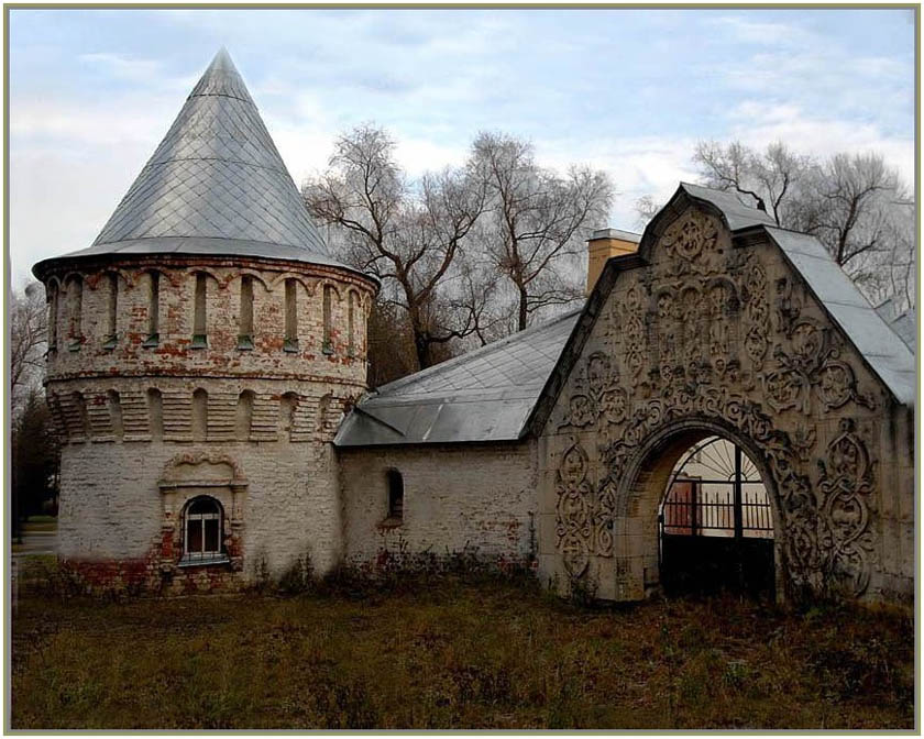 фото "ворота    в Федоровский городок ( г.Пушкин )  инт" метки: архитектура, пейзаж, 