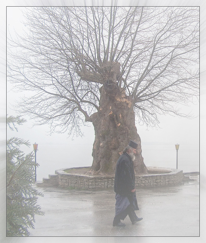 photo "Greek monk" tags: travel, genre, Europe