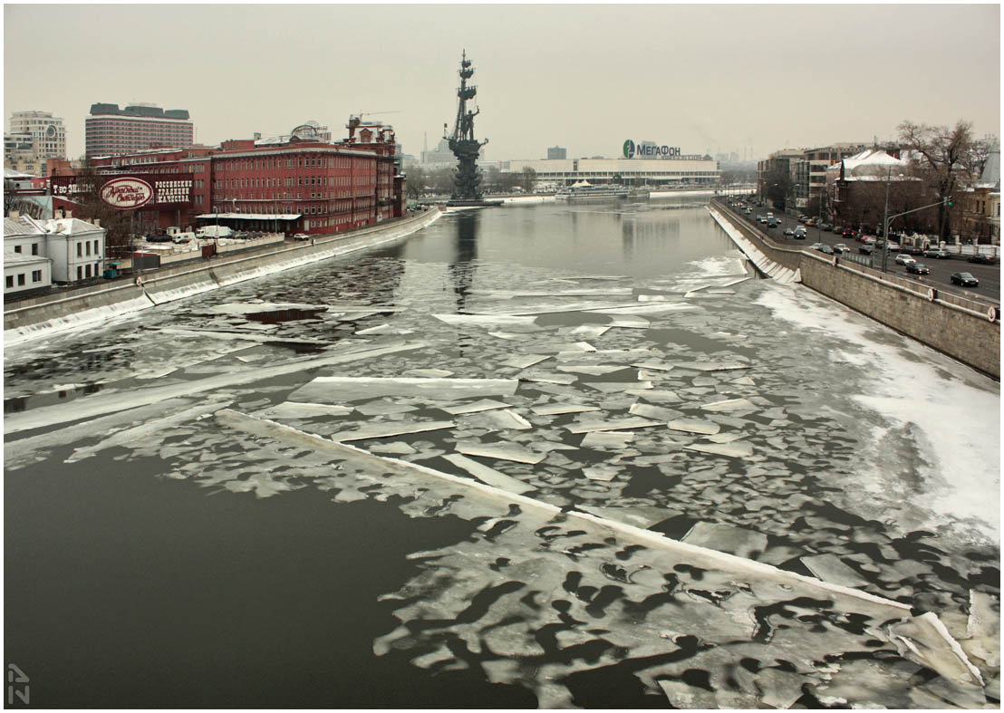 фото "ледовые баталии ;)" метки: город, вода, зима