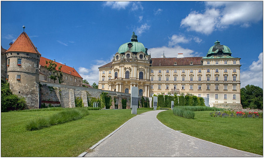 photo "Abbey Klostenojburg" tags: architecture, travel, landscape, Europe