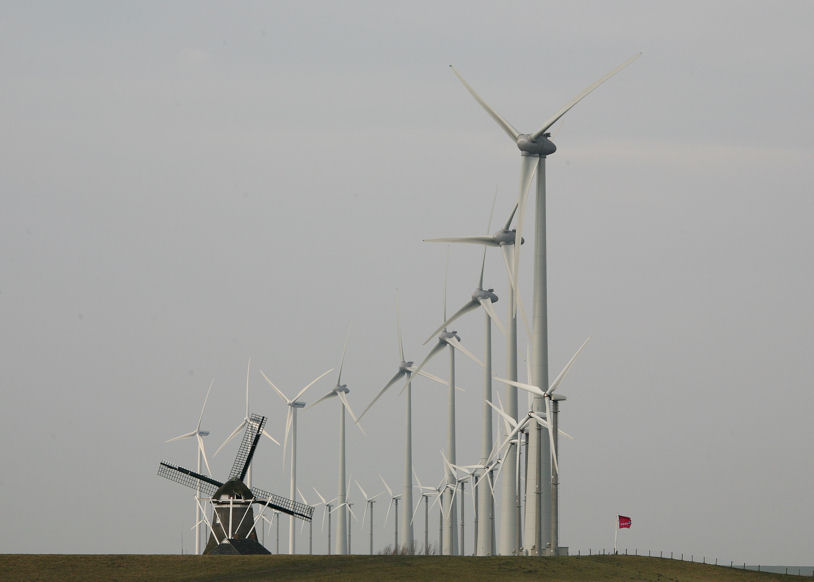 photo "Old and new windpower collecting" tags: landscape, 