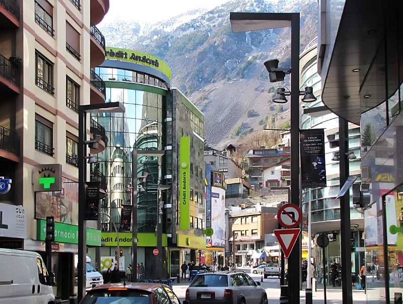photo "Andorra La Vella" tags: , 