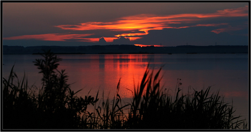 photo "***" tags: landscape, sunset, water