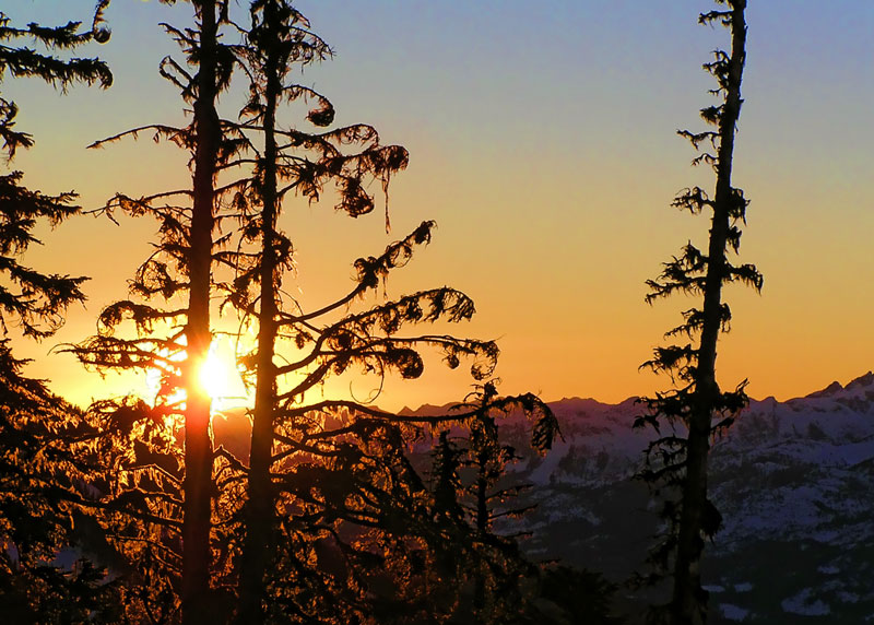 photo "Skiing Sweep" tags: landscape, mountains, sunset