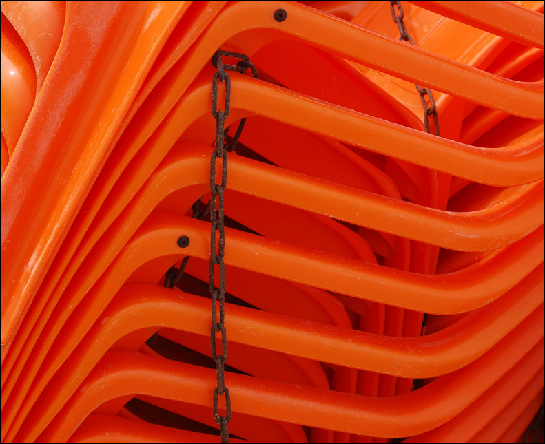 photo "Chains." tags: misc., abstract, 