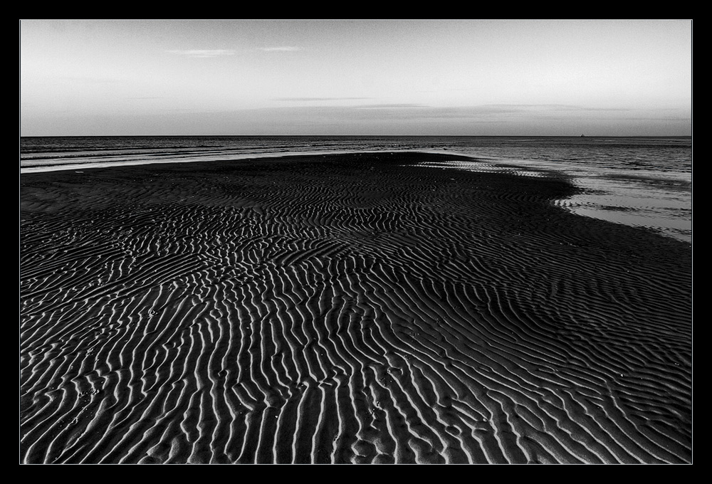 photo "***" tags: landscape, black&white, water