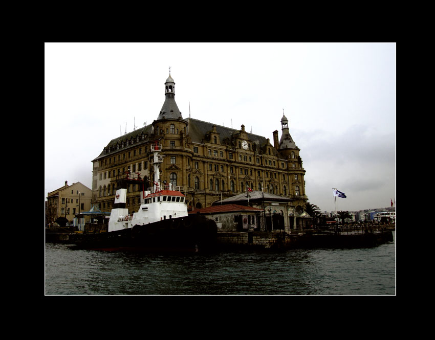 photo "From My City Istanbul,Haydarpasa Main Station" tags: city, 