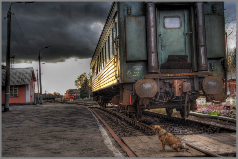 фото "Сонный полустанок." метки: , 