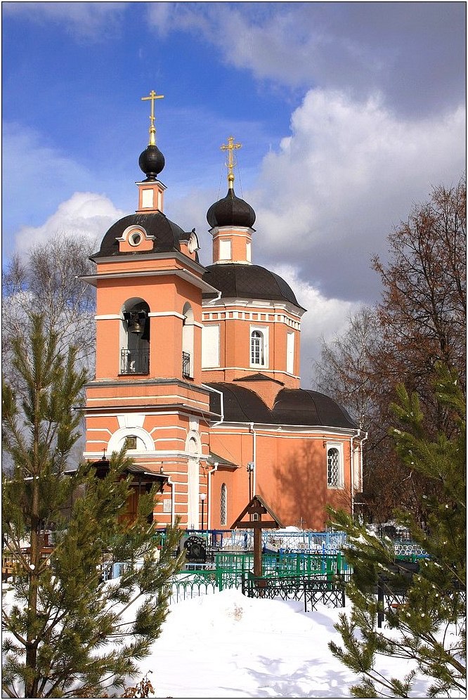 фото "Храм Рождества Христова  в Чернёве г. Москва.  Основан в 1709 г." метки: архитектура, пейзаж, 