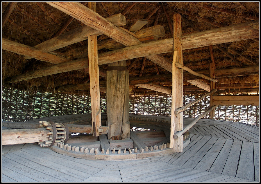 photo "Old Mill" tags: fragment, interior, 