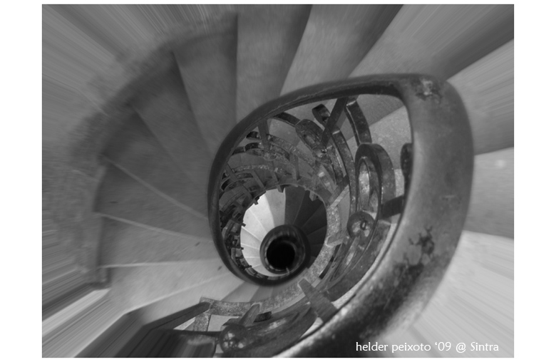 photo "Escaliers..." tags: architecture, black&white, landscape, 