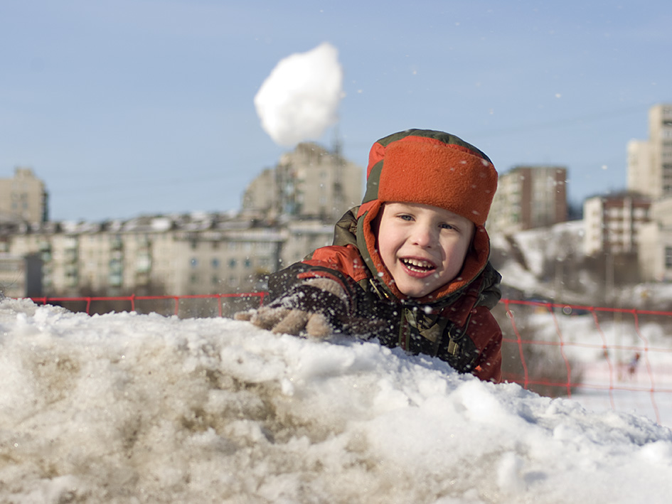 photo "Snowball shot" tags: portrait, reporting, children
