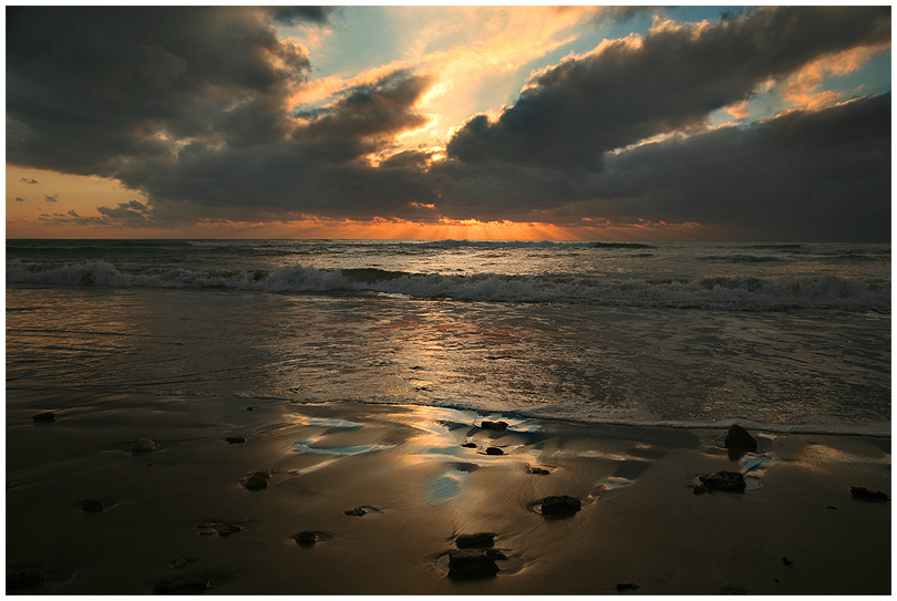 photo "****" tags: landscape, sunset, water