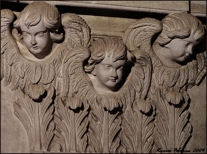 photo "angels" tags: fragment, architecture, landscape, 