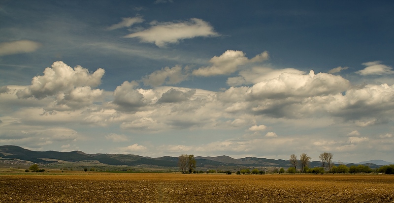 photo "'''.'''" tags: landscape, clouds