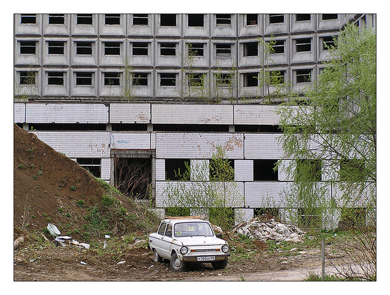 photo "Out-of-date things" tags: interior, technics, 