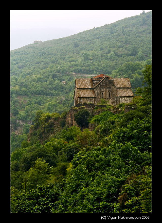 photo "Unapproachable Akhtala" tags: architecture, travel, landscape, 