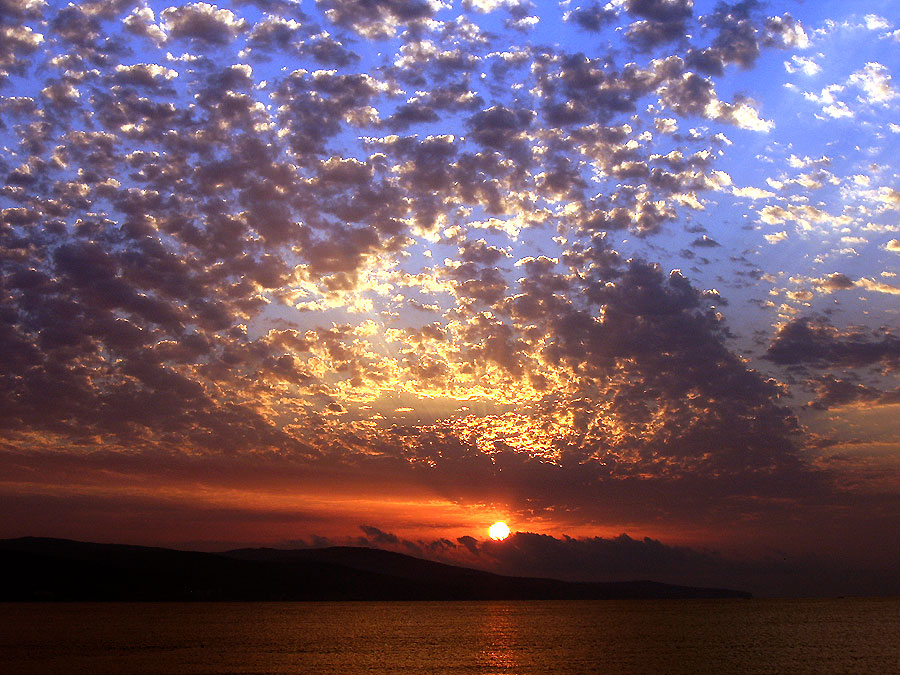 photo "***" tags: landscape, clouds