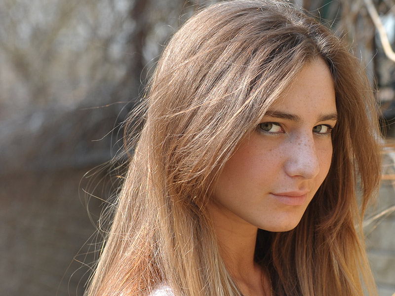 photo "She looked at me... and passed by" tags: portrait, woman
