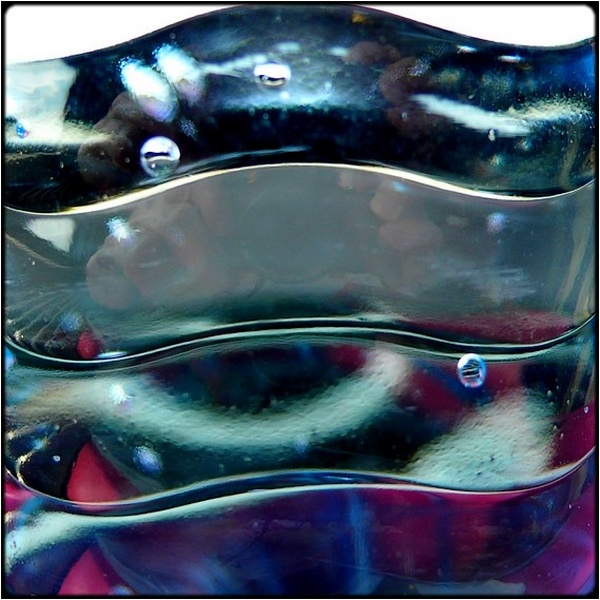 photo "waterbottle abstract" tags: abstract, macro and close-up, 