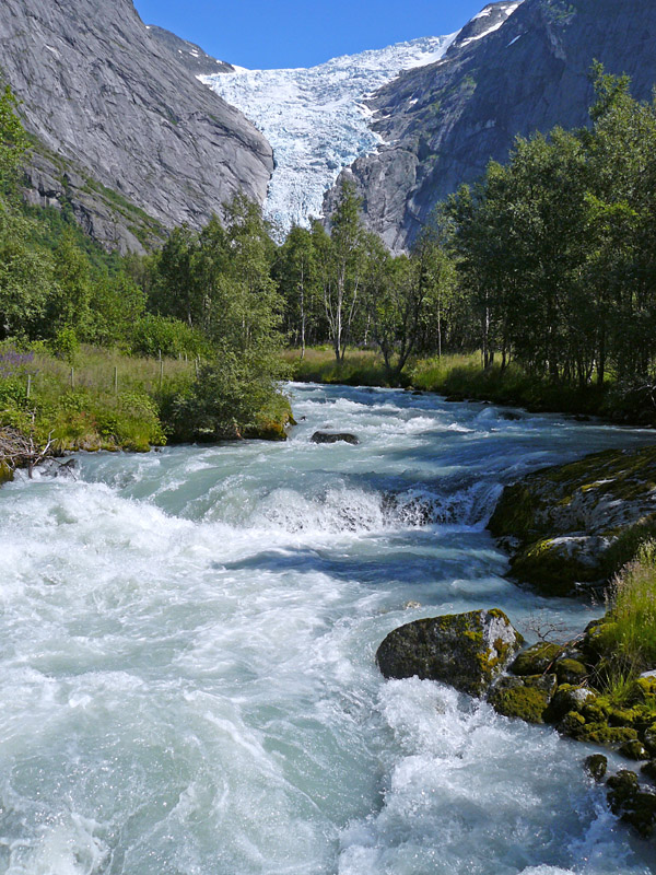 photo "At the foot of a glacier Briksdal" tags: landscape, mountains, water