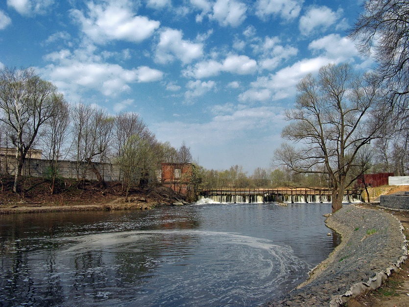 photo "April whirlpools" tags: landscape, spring, water