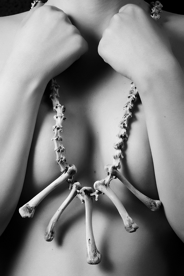 photo "Skin and bones" tags: nude, 