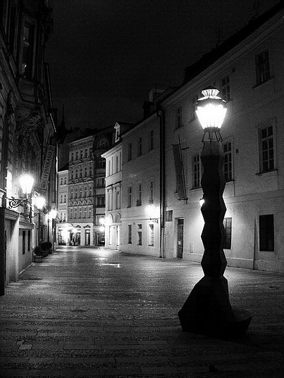 photo "Hочной улица-2" tags: black&white, city, 