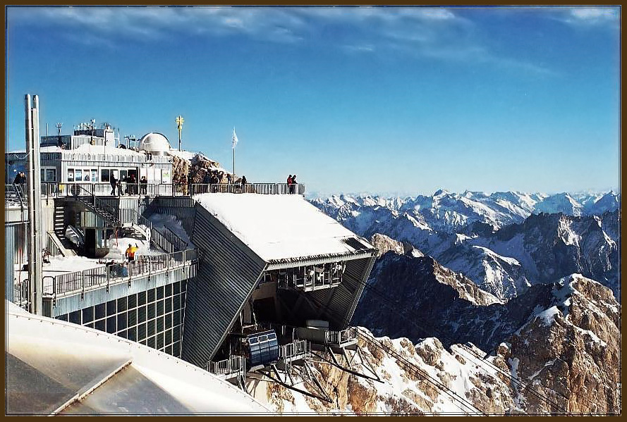 фото "Zugspitz station 2" метки: пейзаж, архитектура, горы