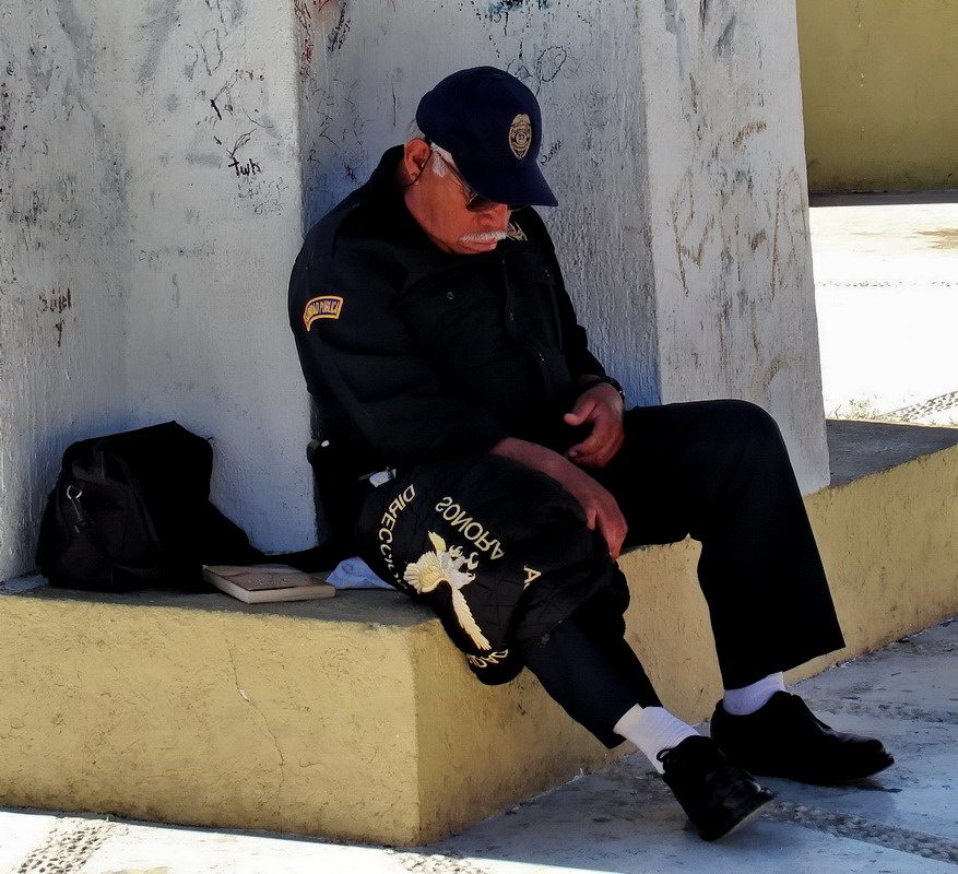 фото "Полиция не дремлет. Мексика." метки: юмор, путешествия, Северная Америка