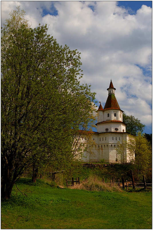 photo "Russian motive" tags: architecture, travel, landscape, Europe