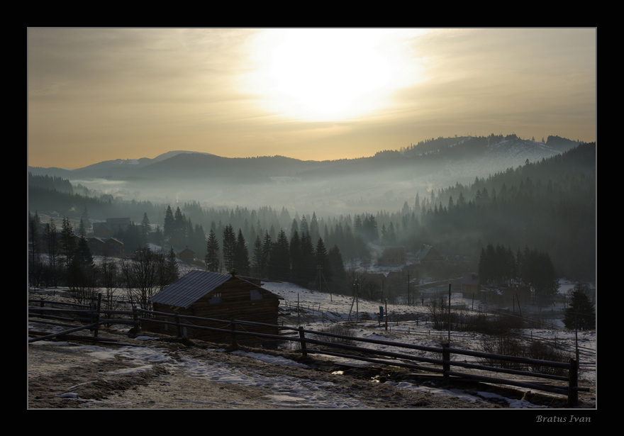 photo "Sunrise in Carpatian mountains" tags: landscape, sunset, winter