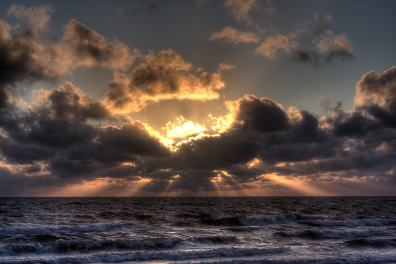 photo "Through the Clouds" tags: landscape, clouds, sunset