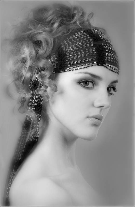 photo "***" tags: portrait, black&white, woman