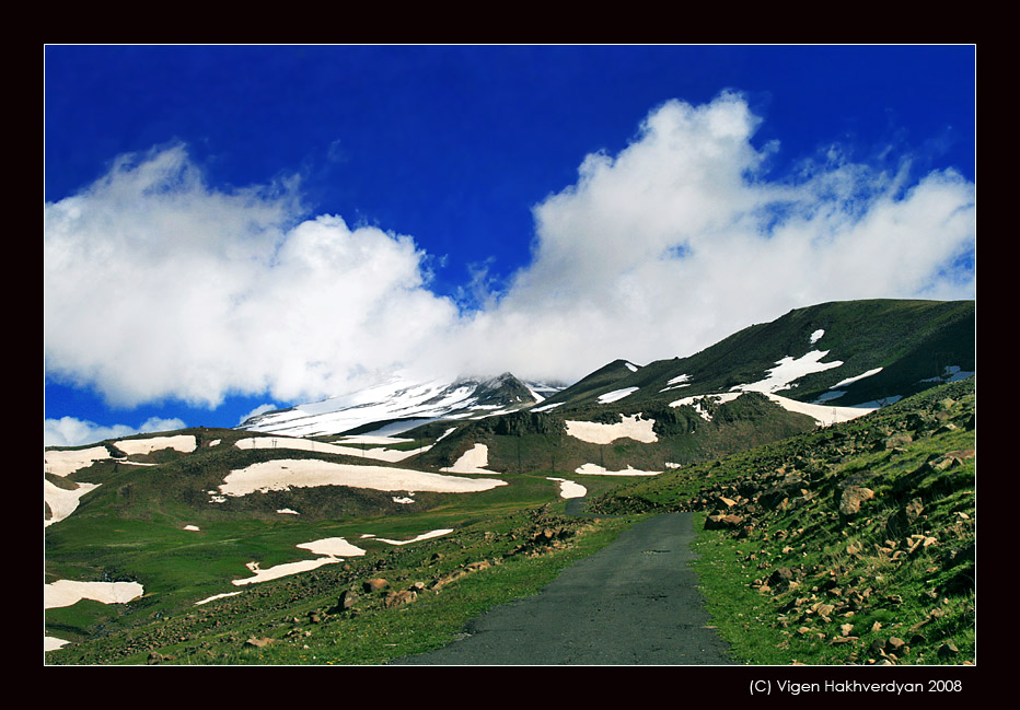 фото "Дорога на Арагац 2" метки: пейзаж, путешествия, горы