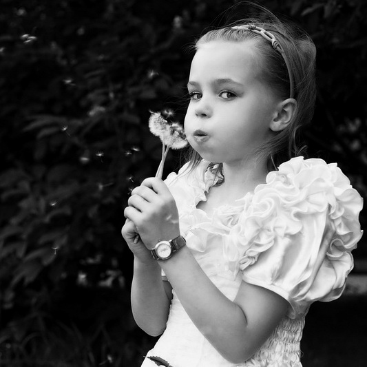 photo "About Dandelions" tags: portrait, children