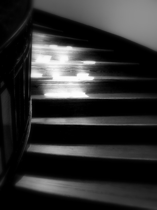 photo "Stairs." tags: black&white, interior, 