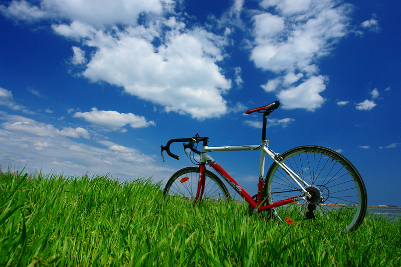 photo "My bike" tags: landscape, sport, clouds