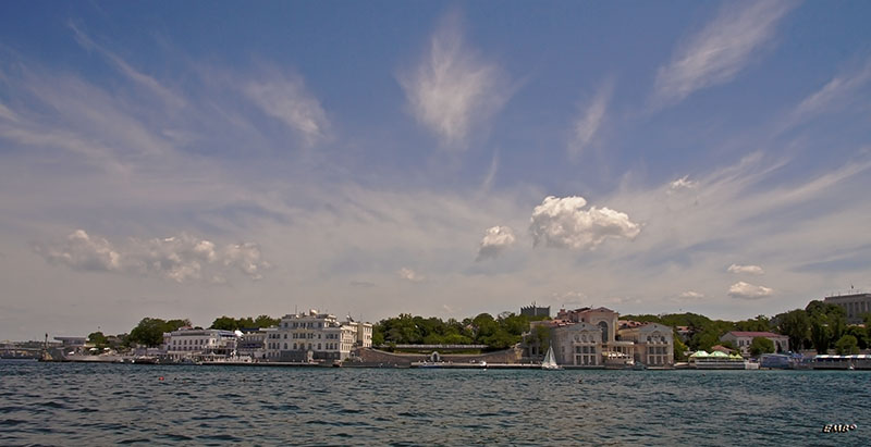 photo "***" tags: landscape, city, clouds